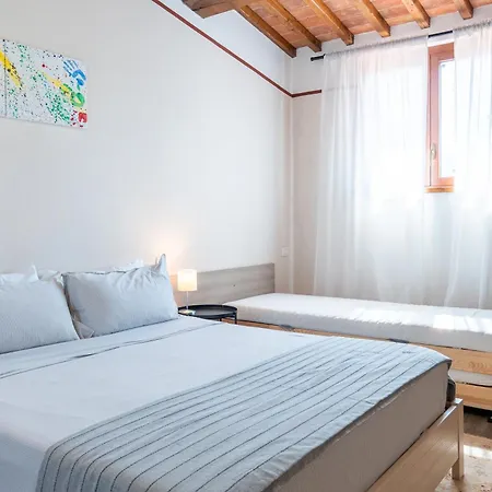 Dei Papi Bed and Breakfast 3*